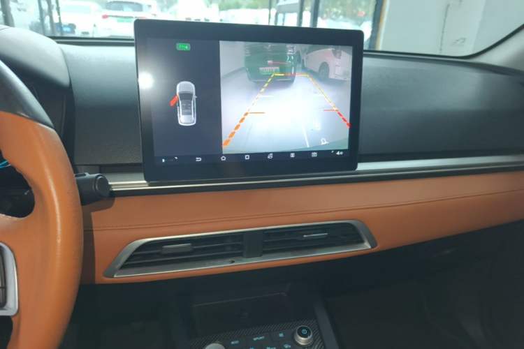 Used BYD e2 2020 Upgraded Version Extended Range Edition Premium Model Audio And AC Panel