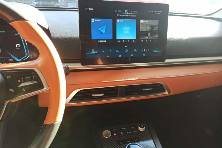 Used BYD e2 2020 Upgraded Model Standard Range Version Comfort Edition Audio And AC Panel