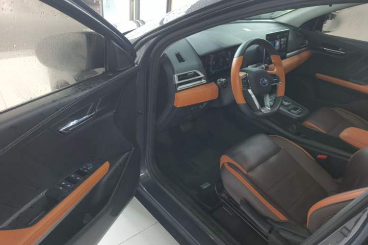 Used BYD e2 2020 Upgraded Version Extended Range Edition Premium Model Driver Seat