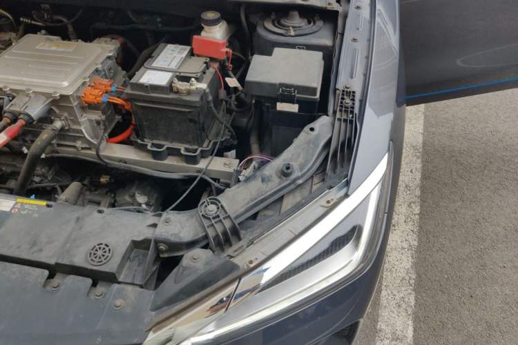 Used BYD e2 2020 Upgraded Version Long-Range Edition Luxury Model Engine Bay Left
