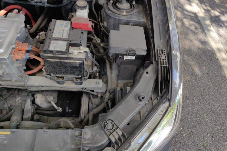 Used BYD e2 2020 Upgraded Version Long-Range Edition Luxury Model Engine Bay Left