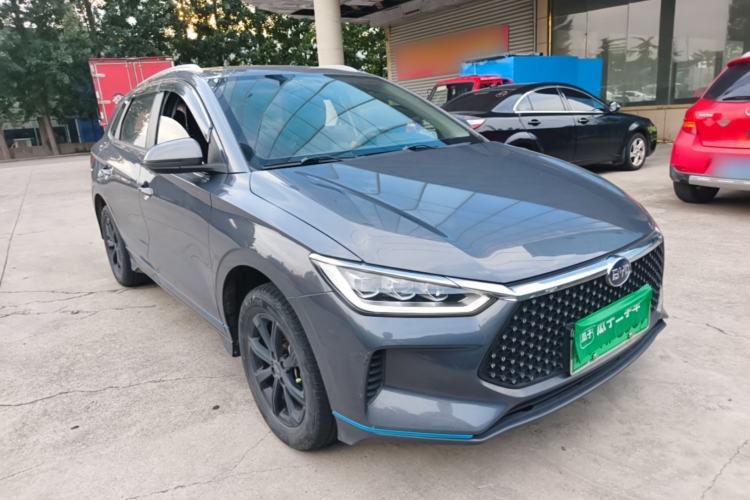 Used BYD e2 2020 Upgraded Version Long-Range Edition Luxury Model Front Right 45 Deg