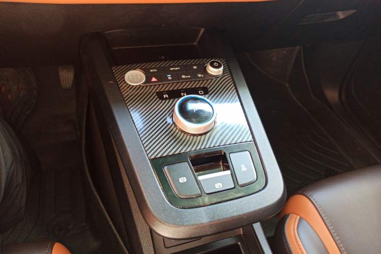 Used BYD e2 2020 Upgraded Model Standard Range Version Comfort Edition Gear Lever