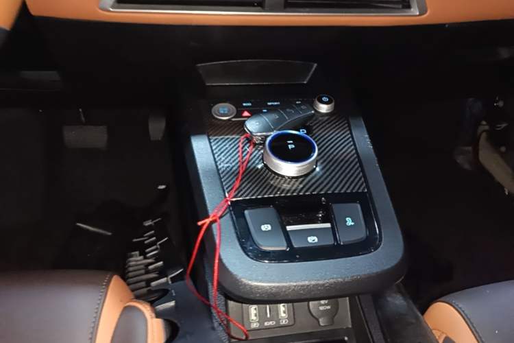 Used BYD e2 2020 Upgraded Version Extended Range Edition Premium Model Gear Lever
