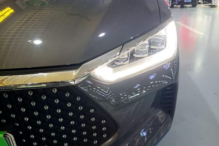 Used BYD e2 2020 Upgraded Version Long-Range Edition Luxury Model Left Front Headlight