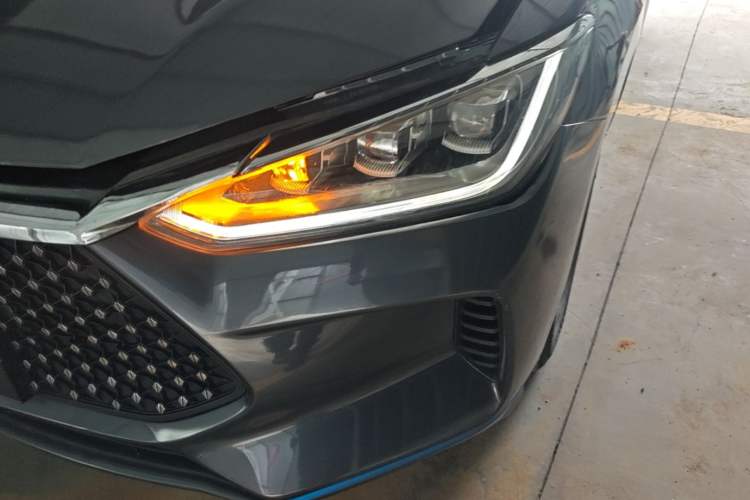 Used BYD e2 2020 Upgraded Version Long-Range Edition Luxury Model Left Front Headlight