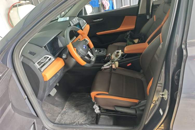 Used BYD e2 2020 Upgraded Version Long-Range Edition Luxury Model Left Front Seat