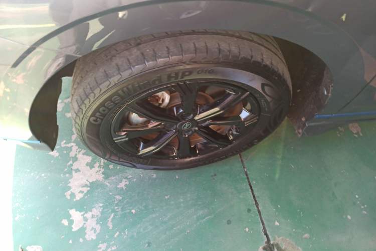 Used BYD e2 2020 Upgraded Model Standard Range Version Comfort Edition Left Front Wheel Hub