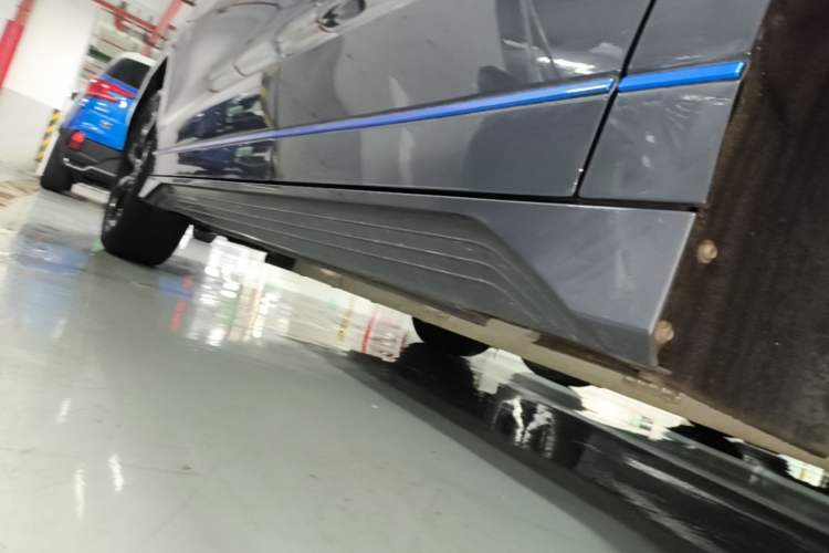 Used BYD e2 2020 Upgraded Version Long-Range Edition Luxury Model Left Side Sill