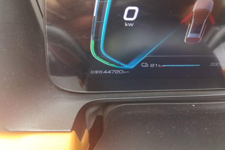 Used BYD e2 2020 Upgraded Version Long-Range Edition Luxury Model Odometer Close Up