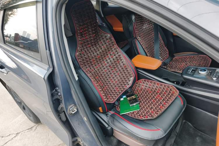 Used BYD e2 2020 Upgraded Version Long-Range Edition Luxury Model Right Front Seat