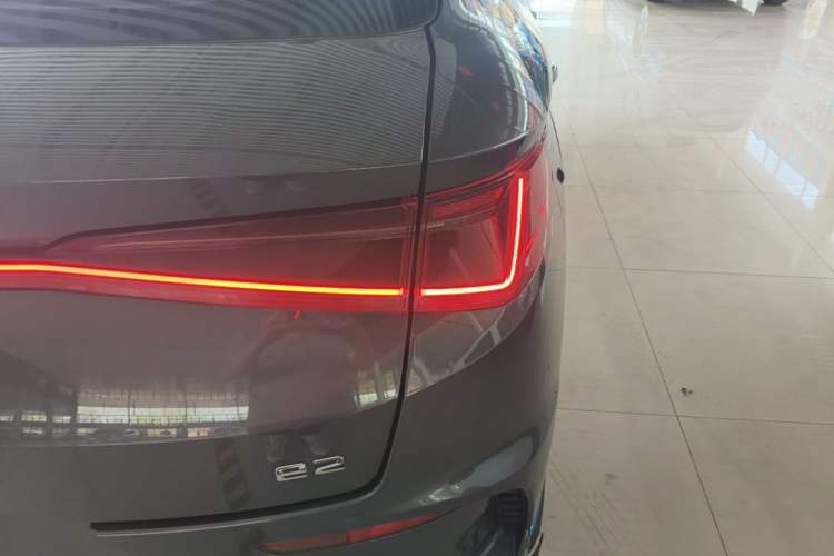 Used BYD e2 2020 Upgraded Version Long-Range Edition Luxury Model Right Rear Taillight