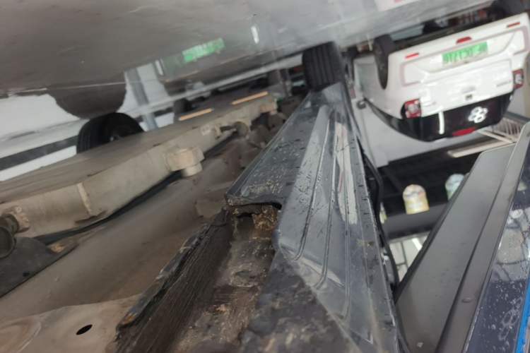 Used BYD e2 2020 Upgraded Version Extended Range Edition Premium Model Right Side Sill