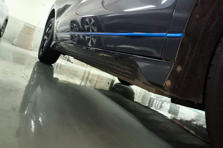 Used BYD e2 2020 Upgraded Version Long-Range Edition Luxury Model Right Side Sill