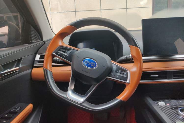 Used BYD e2 2020 Upgraded Version Long-Range Edition Luxury Model Steering Wheel