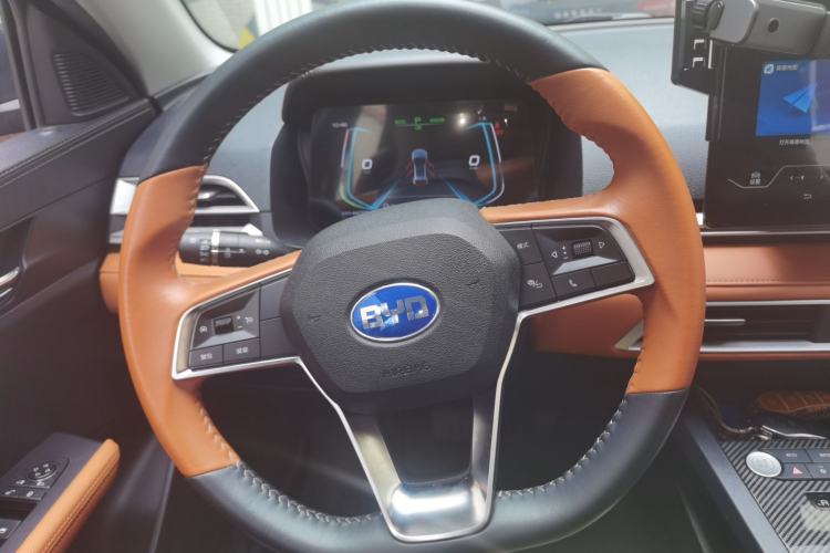 Used BYD e2 2020 Upgraded Version Long-Range Edition Luxury Model Steering Wheel