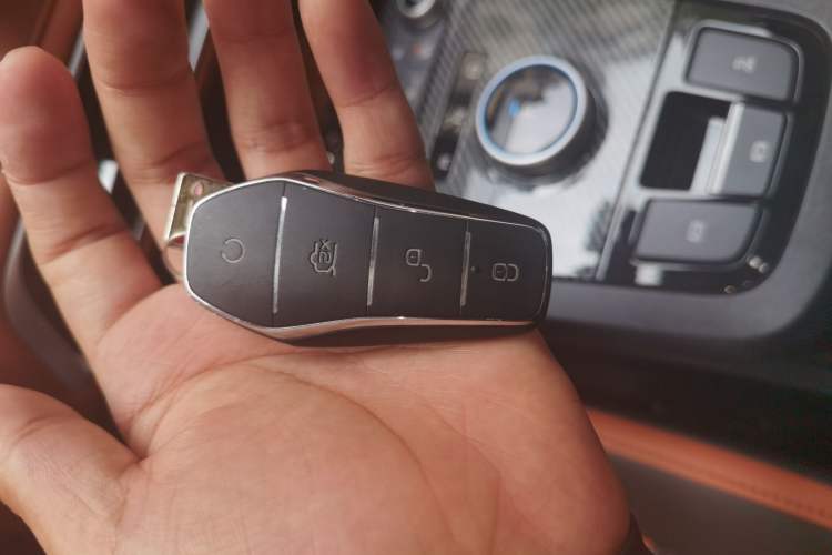 Used BYD e2 2020 Upgraded Version Long-Range Edition Luxury Model Vehicle Key