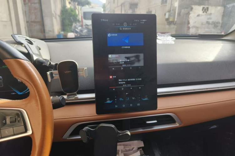 Used BYD e2 2020 Upgraded Version Long-Range Edition Luxury Model Audio And AC Panel