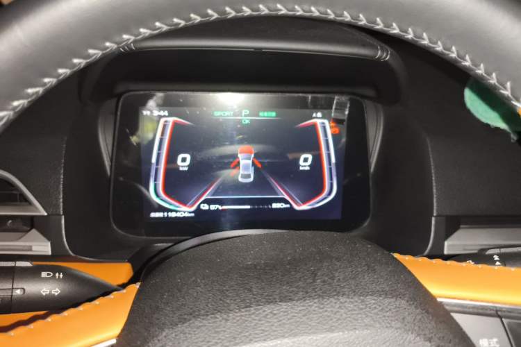 Used BYD e2 2020 Upgraded Version Long-Range Edition Luxury Model Instrument Cluster