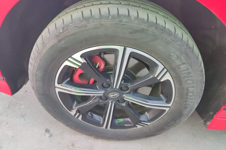 Used BYD e2 2020 Upgraded Version Extended Range Edition Premium Model Left Front Wheel Hub