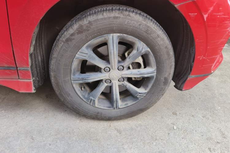 Used BYD e2 2020 Upgraded Version Long-Range Edition Luxury Model Right Front Wheel Hub