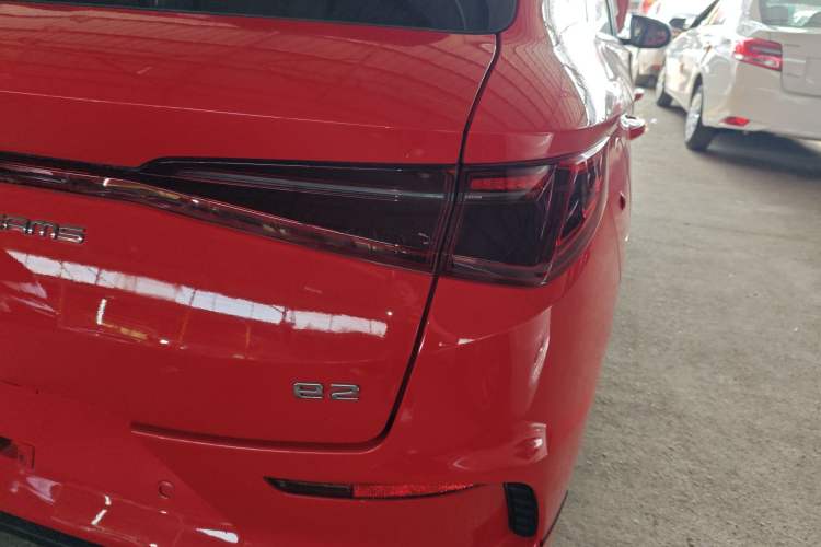 Used BYD e2 2020 Upgraded Version Long-Range Edition Luxury Model Right Rear Taillight