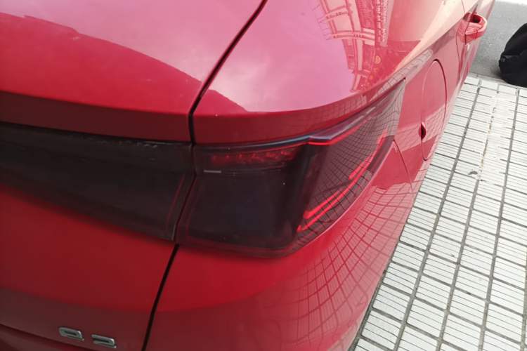 Used BYD e2 2020 Upgraded Version Long-Range Edition Luxury Model Right Rear Taillight