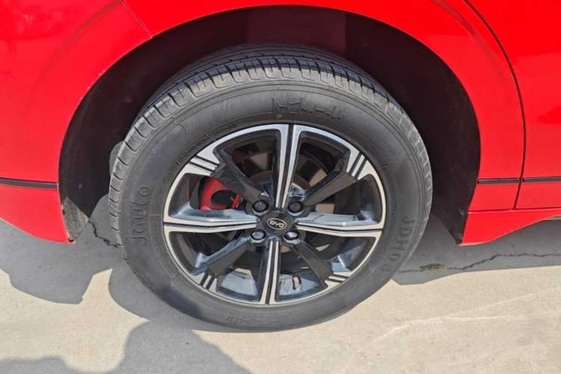 Used BYD e2 2020 Upgraded Version Long-Range Edition Luxury Model Right Rear Wheel Hub