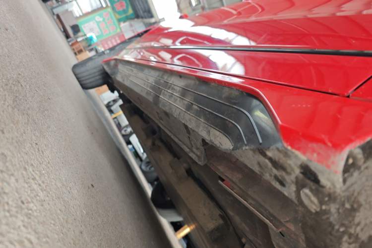 Used BYD e2 2020 Upgraded Version Long-Range Edition Luxury Model Right Side Sill