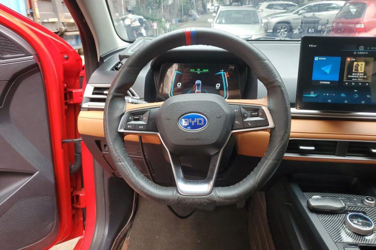 Used BYD e2 2020 Upgraded Version Long-Range Edition Luxury Model Steering Wheel