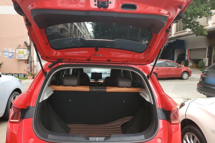 Used BYD e2 2020 Upgraded Version Long-Range Edition Luxury Model Trunk