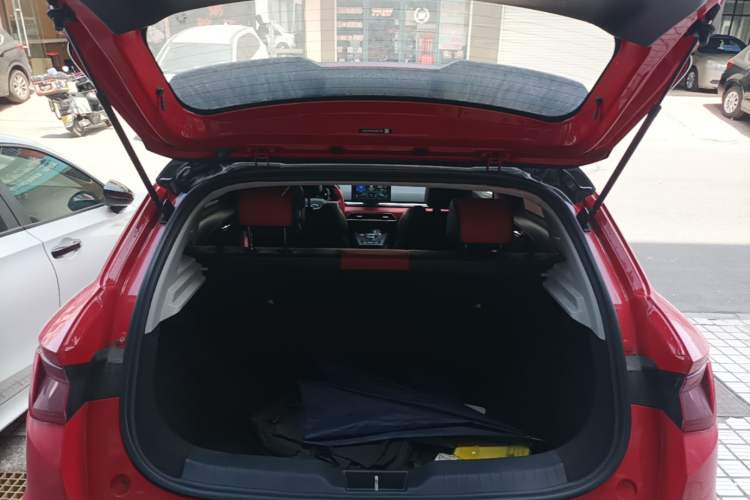 Used BYD e2 2020 Upgraded Version Long-Range Edition Luxury Model Trunk