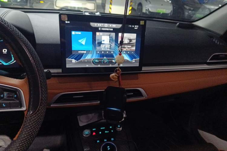 Used BYD e2 2020 Upgraded Model Standard Range Version Comfort Edition Audio And AC Panel