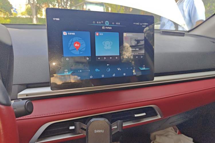 Used BYD e2 2020 Upgraded Version Extended Range Edition Premium Model Audio And AC Panel
