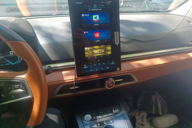 Used BYD e2 2020 Upgraded Version Long-Range Edition Luxury Model Audio And AC Panel