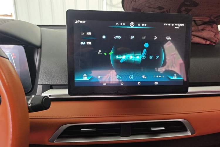 Used BYD e2 2020 Upgraded Version Long-Range Edition Luxury Model Audio And AC Panel