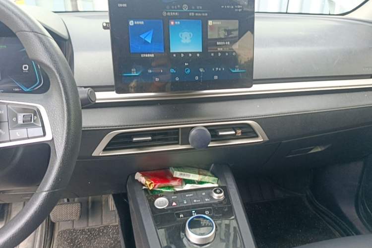 Used BYD e2 2020 Upgraded Model Standard Range Version Standard Configuration Audio And AC Panel