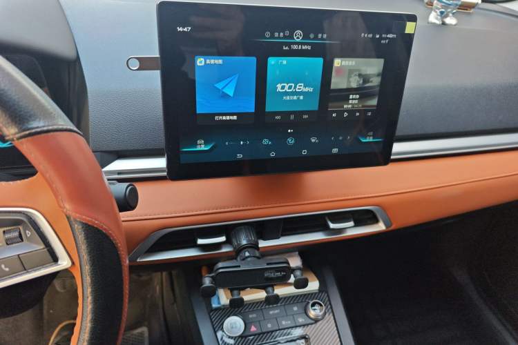 Used BYD e2 2020 Upgraded Version Long-Range Edition Luxury Model Audio And AC Panel