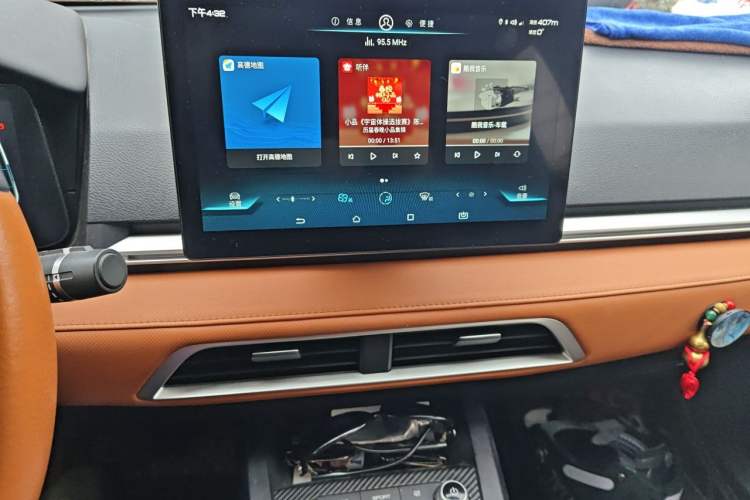 Used BYD e2 2020 Upgraded Version Long-Range Edition Luxury Model Audio And AC Panel