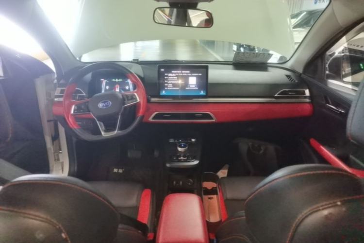 Used BYD e2 2020 Upgraded Version Extended Range Edition Premium Model Center Console