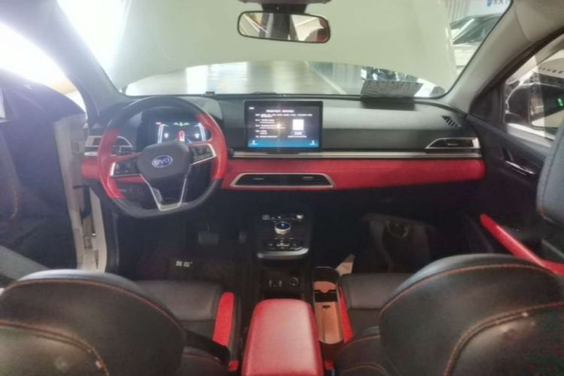 Used BYD e2 2020 Upgraded Version Extended Range Edition Premium Model Center Console