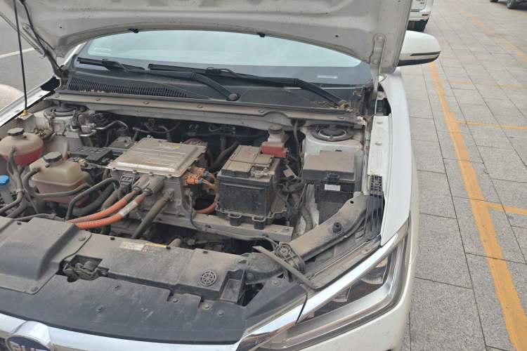 Used BYD e2 2020 Upgraded Model Standard Range Version Comfort Edition Engine Bay Left