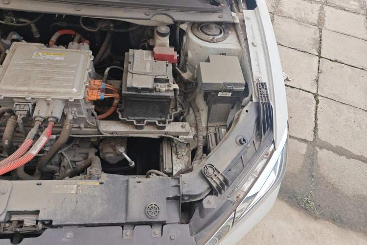 Used BYD e2 2020 Upgraded Version Long-Range Edition Luxury Model Engine Bay Left
