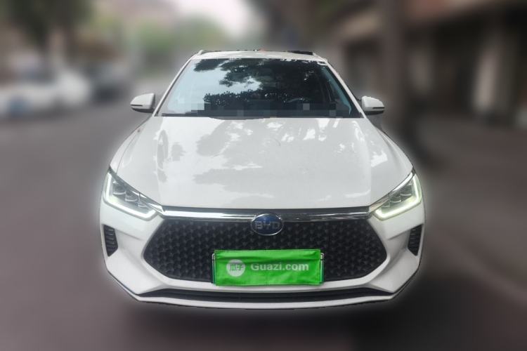 Used BYD e2 2020 Upgraded Version Long-Range Edition Luxury Model Front