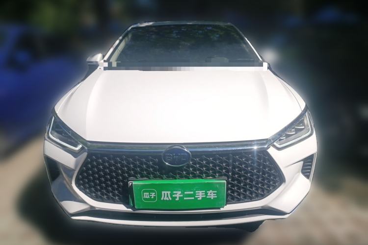 Used BYD e2 2020 Upgraded Version Long-Range Edition Luxury Model Front