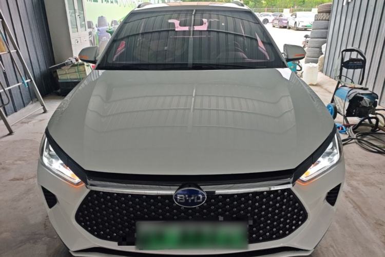 Used BYD e2 2020 Upgraded Version Long-Range Edition Luxury Model Front