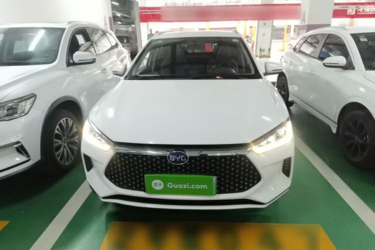 Used BYD e2 2020 Upgraded Version Long-Range Edition Luxury Model Front