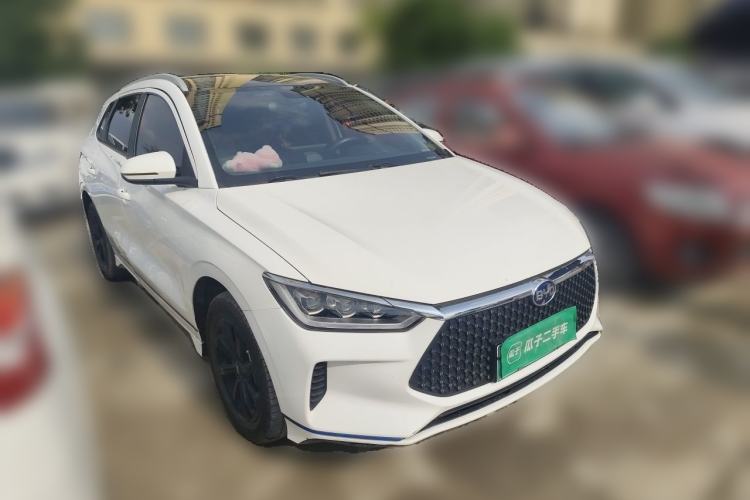 Used BYD e2 2020 Upgraded Version Extended Range Edition Premium Model Front Right 45 Deg