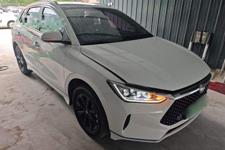 Used BYD e2 2020 Upgraded Version Long-Range Edition Luxury Model Front Right 45 Deg