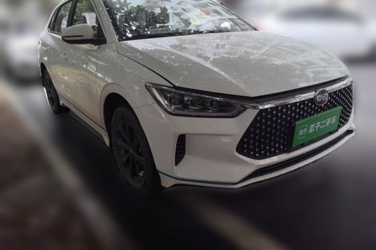 Used BYD e2 2020 Upgraded Version Long-Range Edition Luxury Model Front Right 45 Deg
